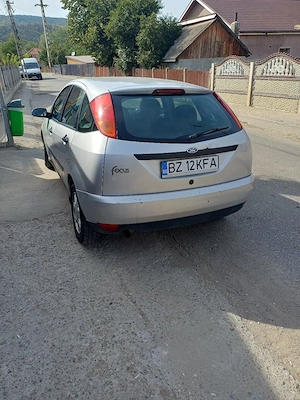 vand ford focus  - imagine 3