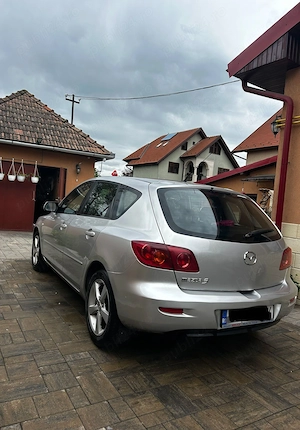 Vand mazda 3, cutie automata, an 2005,  - imagine 2