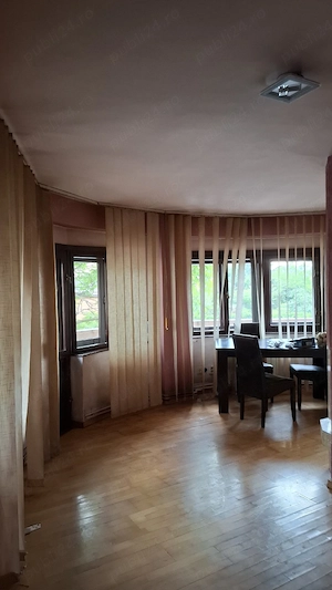 Apartament de renovat - imagine 2