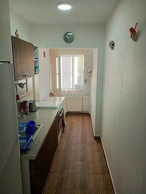 Garsoniera zona Izvor - imagine 4