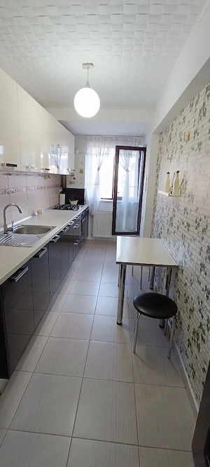 inchiriez apartament 2 camere militari residence  - imagine 3
