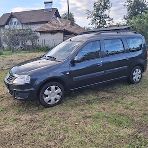 Vând Dacia Logan MCV, 1,6 MPI 2010
