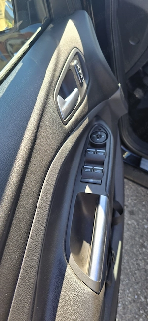 Ford Kuga 2 - imagine 10
