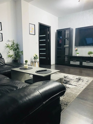 Apartament 3 camere premium 100 mp utili zona Hereditas - imagine 2