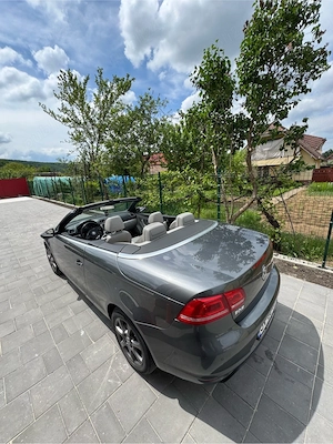 Volkswagen Eos BlueMotion 2.0 TDI - imagine 3