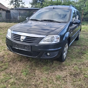 Vând Dacia Logan MCV, 1,6 MPI 2010 - imagine 2