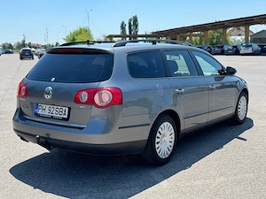Volkswagen Passat B6   2.0 TDi - BMP   140 Cp   Manual 6+1 Trepte   Dublu Climatronic   Pret 2800   - imagine 5