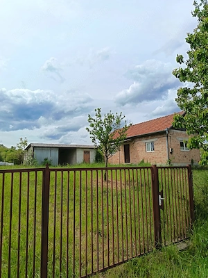 Casă de vânzare 