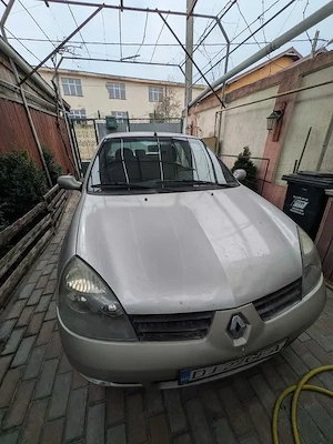 Vând Renault Symbol, an fabricație 2007, Diesel, Motor 1,5 - imagine 2