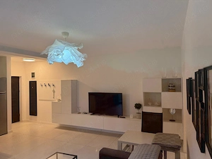 Apartament 2 camere cu curte si loc de parcare de inchiriat - imagine 3