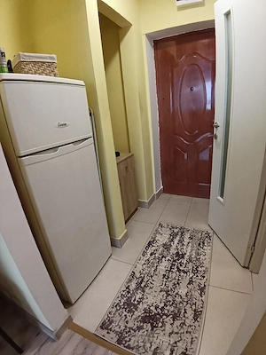 Garsoniera de inchiriat ,cart Gheorgheni,str Detunata ,29 mp,semidecomandat,et 6 din 10 - imagine 8