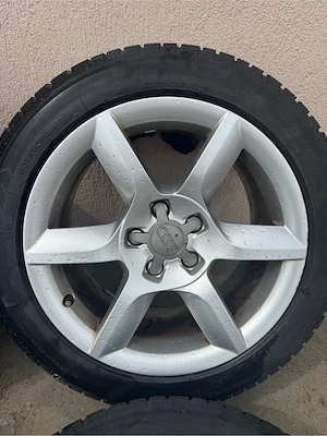 Roti / jante 5x112 R17 ET 26 8J Audi VW cauciucuri / anvelope M+S 245/45/17 66.6mm - imagine 5