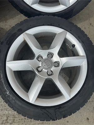 Roti / jante 5x112 R17 ET 26 8J Audi VW cauciucuri / anvelope M+S 245/45/17 66.6mm - imagine 4