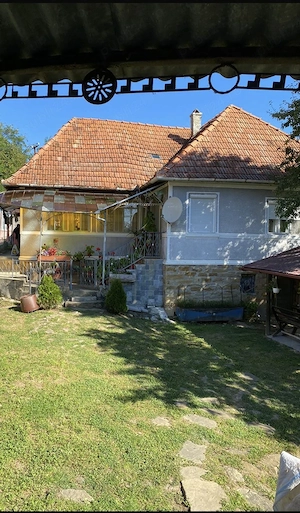 Casă de vânzare - Renghet
