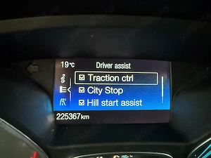 Ford Focus 1.5TDCi ST-Line 2017 - imagine 8