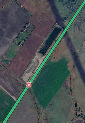 Oportunitate de investiție   Teren intravilan 21.800 mp cu lac natural, 390 m deschidere la DN11 BV - imagine 3