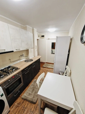 Inchiriez apartament 2 camere semidecomandat Piata Amzei. Teatru Ion Creanga. - imagine 11
