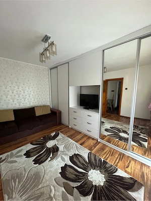inchiriez apartament tg jiu 9 mai  - imagine 3
