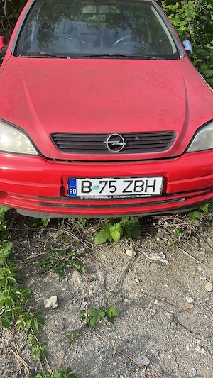 Dezmembrez Opel Astra