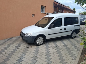 Vand opel combo an 2006 motor 1.3 cdti clima servo central usi culisante 5 locuri autoturism  - imagine 2