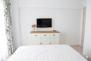 Apartament cu 3 camere   VANZARE  - imagine 4