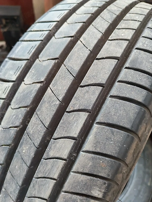 Set 4 Anvelope vara 215/55/R18 Kumho - imagine 3