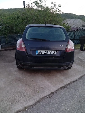 Vand Fiat 2004  Vand Dacie  - imagine 2