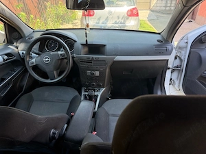 Opel astra h