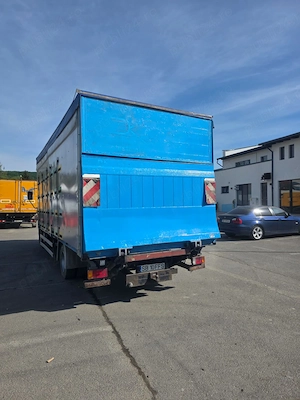 Vand camion apicol, ITP valabil 1 an, capacitate: 72 lazi orizontale, 19 rame - imagine 6