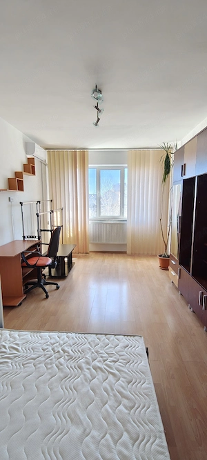 Vanzare garsoniera spațioasă, etaj 1, zona Dedeman