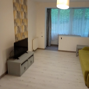 Apartament cu 2 camere de închiriat  - imagine 2