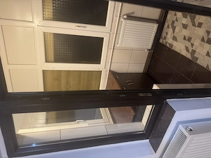 Închiriez apartament 2 camere decomandat cu centrală  - imagine 3