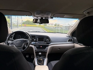    Hyundai Elantra 1.6 MPI GPL 2017 - imagine 2