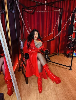 Mistress Zenaida - imagine 2