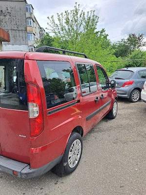 Vând Fiat doblo 1,3 multijet - imagine 4