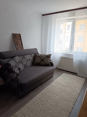 Vând apartament 3 camere în centru Beclean - imagine 8