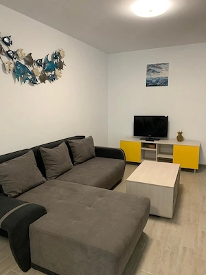 vanzare apartament 2 camere - imagine 2