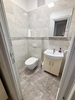 De inchiriat spatiu comercial, 40mp, ultracentral, parter - imagine 7
