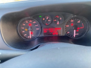 Vând IVECO Daily 35C12, motor 2.3 Diesel 120 CP, punte dublă spate, an 2018, 170.714 km reali. - imagine 6