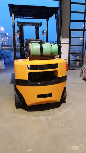 stivuitor 3 tone dosan - imagine 3