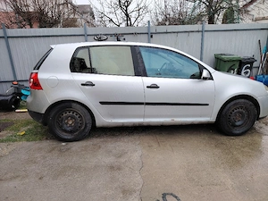 Volkswagen Golf 5 - imagine 4