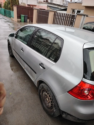 Volkswagen Golf 5 - imagine 5