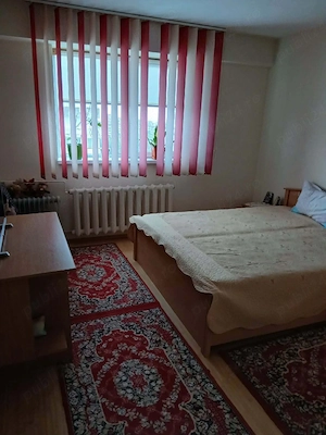Apartament 3 camere Boema  - imagine 3