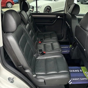 Volkswagen Touran CROSS 7 Locuri 1.4 TSI 170CP 2009 DSG | Rate   Transport   Numere - imagine 18