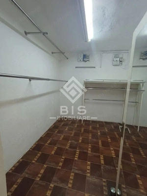 Spațiu comercial de închiriat – 40 mp, parter, zona Han - imagine 4