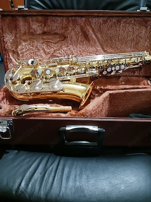 Vînd saxsofon mibemol Yamaha yas25 ca nou în stare perfecta de funcționare.  - imagine 2
