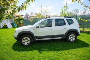 Dacia Duster 1.5 dCi 4x4 Euro 5 2014 recent inmatriculat - imagine 2