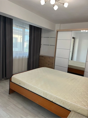Proprietar vand ap 1 camera in Complex Baroque Residence  - imagine 2