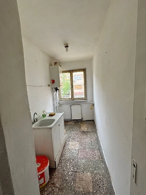 Apartament 2 camere cf 2 etaj intermediar  - imagine 4