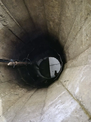curat decomatat dezinfectari adâncirii fântâni la nr 